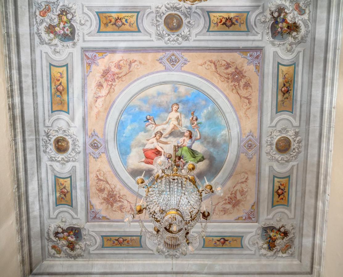 Palazzo D'Oltrarno - Residenza D'Epoca Bed & Breakfast Firenze Eksteriør bilde
