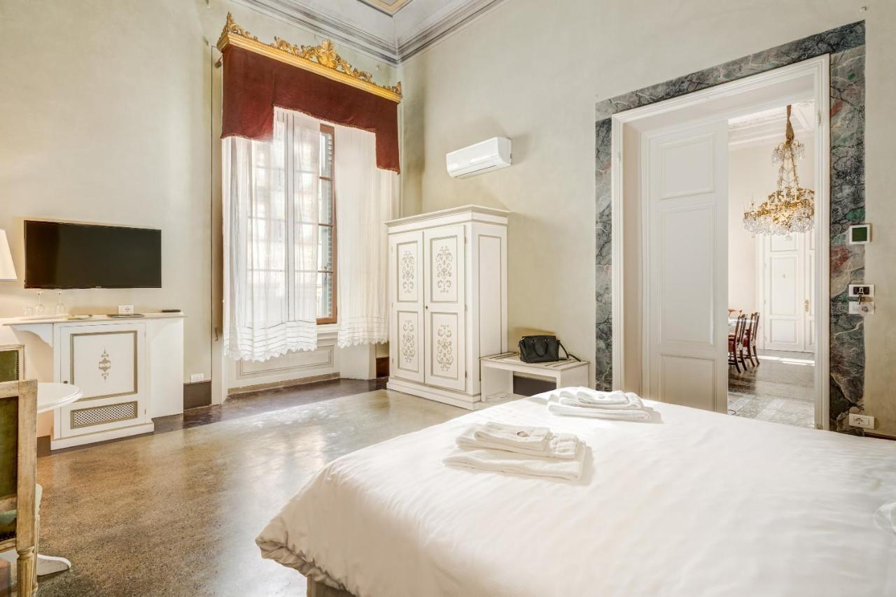 Palazzo D'Oltrarno - Residenza D'Epoca Bed & Breakfast Firenze Eksteriør bilde